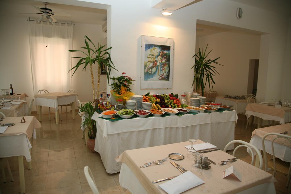 Hotel Toscana 마로타 외부 사진